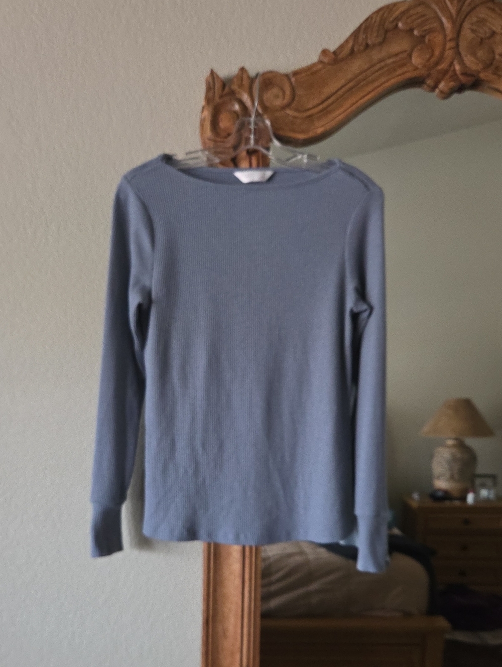 Lauren Conrad Blue Ribbed Long Sleeve Top With Button Cuff